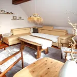 Apartment Dien Uttied