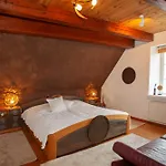 Dien Uttied Apartment *