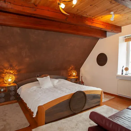 Dien Uttied * Grasberg